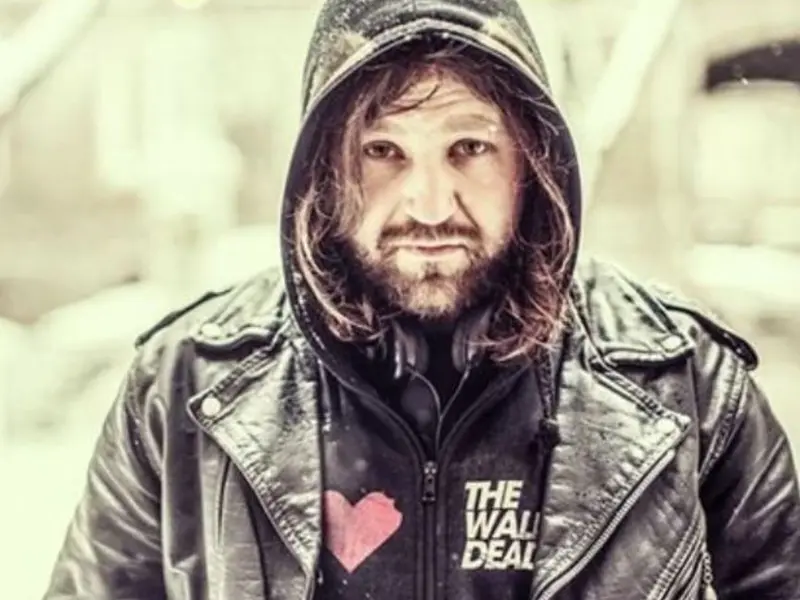 „W relacji ze słowem". W piątek spotkanie z pisarzem Jakubem Ćwiekiem